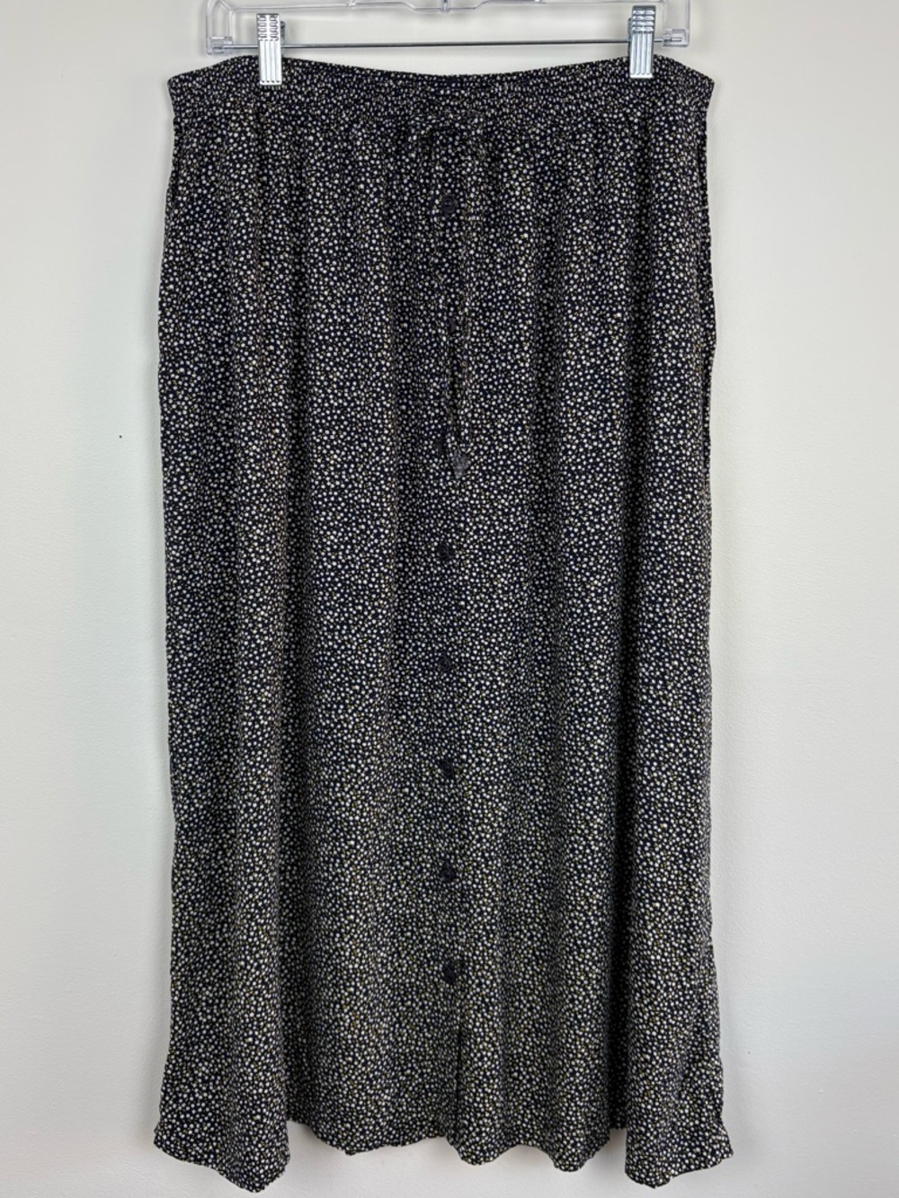 Vintage 90s Navy Blue Midi Skirt w/ White Flower Print 2X elastic waist modest - Picture 3 of 11